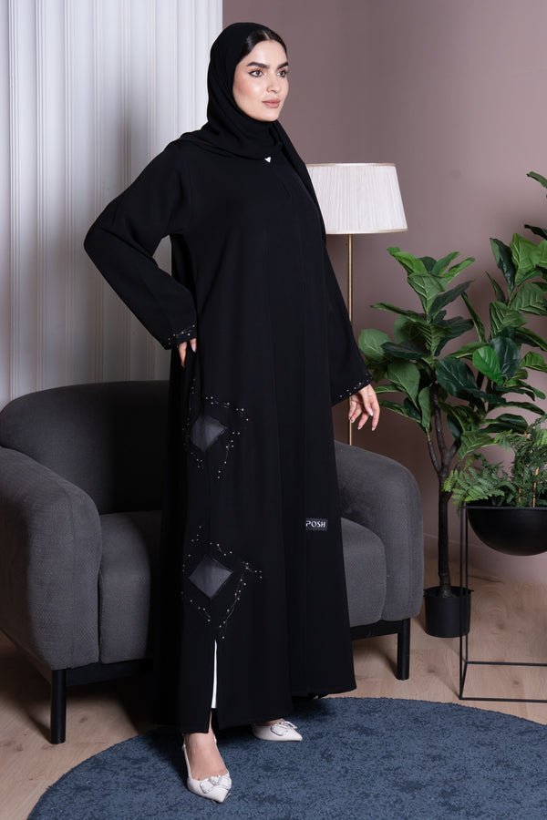 Black Farasha Crepe Abaya with Tatreez Embroidery