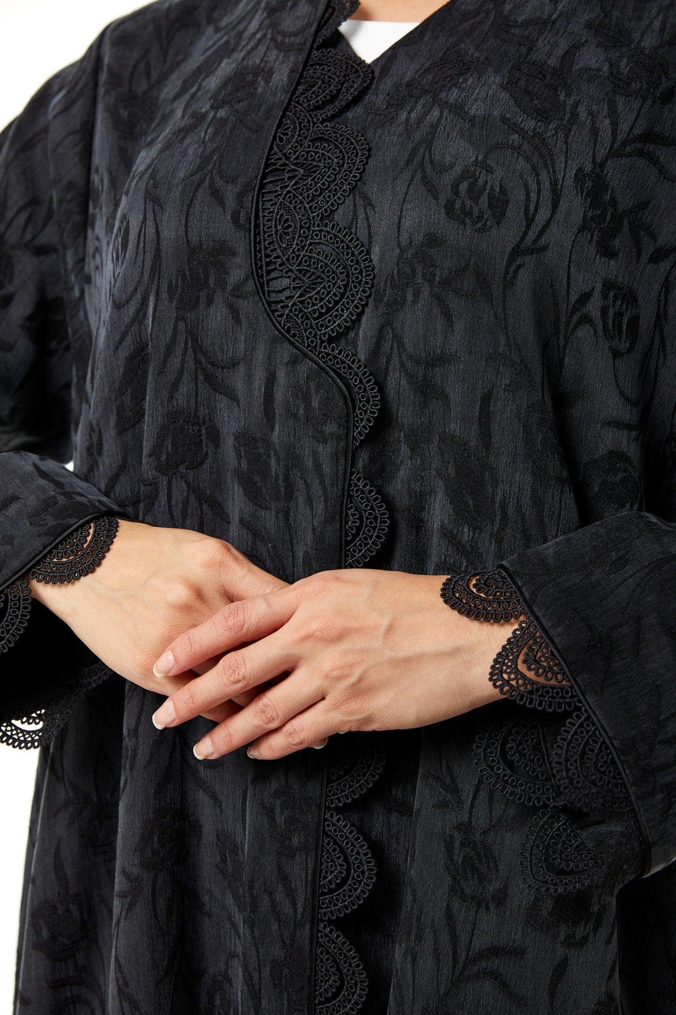 Black Tulip Cupro, Trendy Design