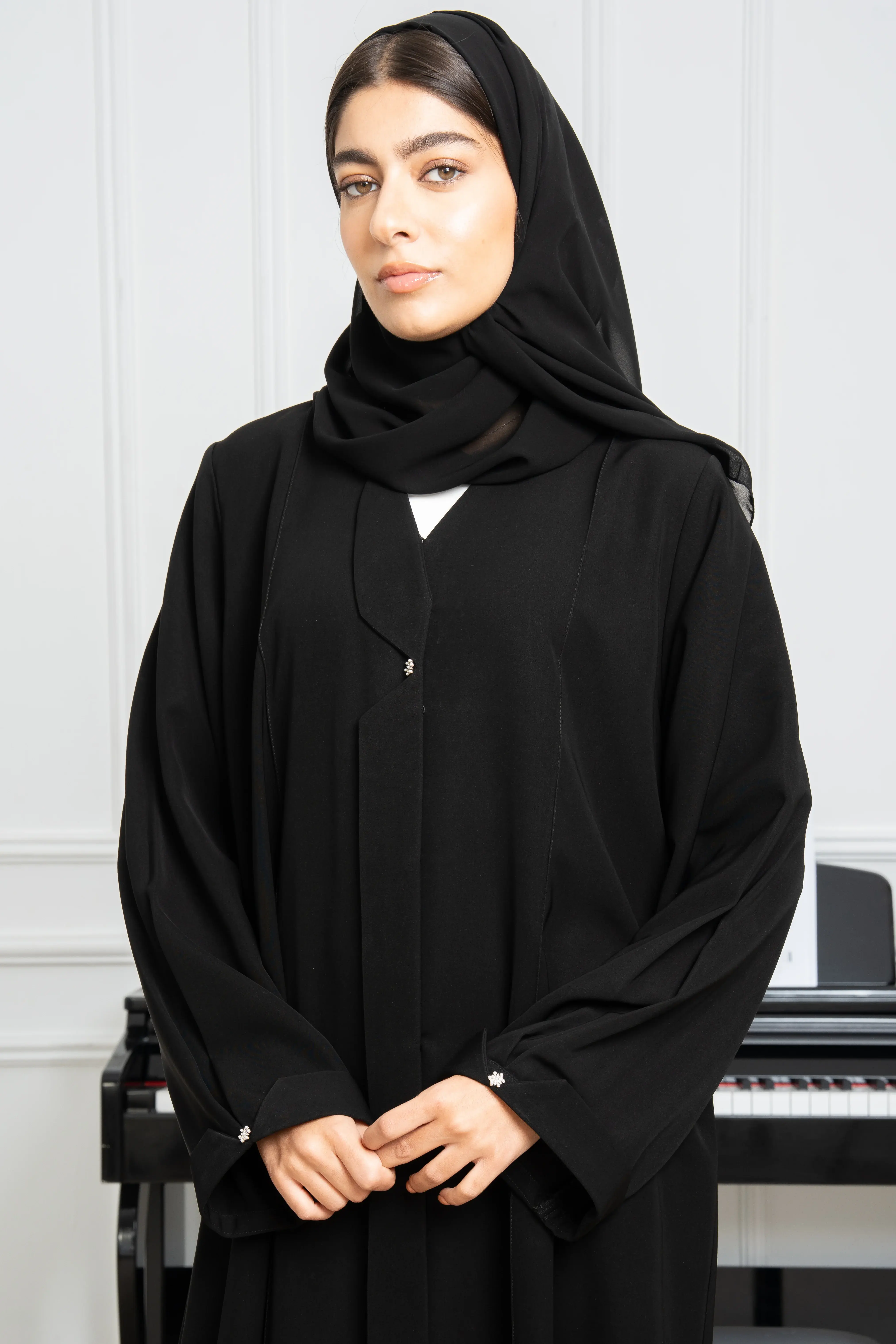 Black Reya Crepe Abaya
