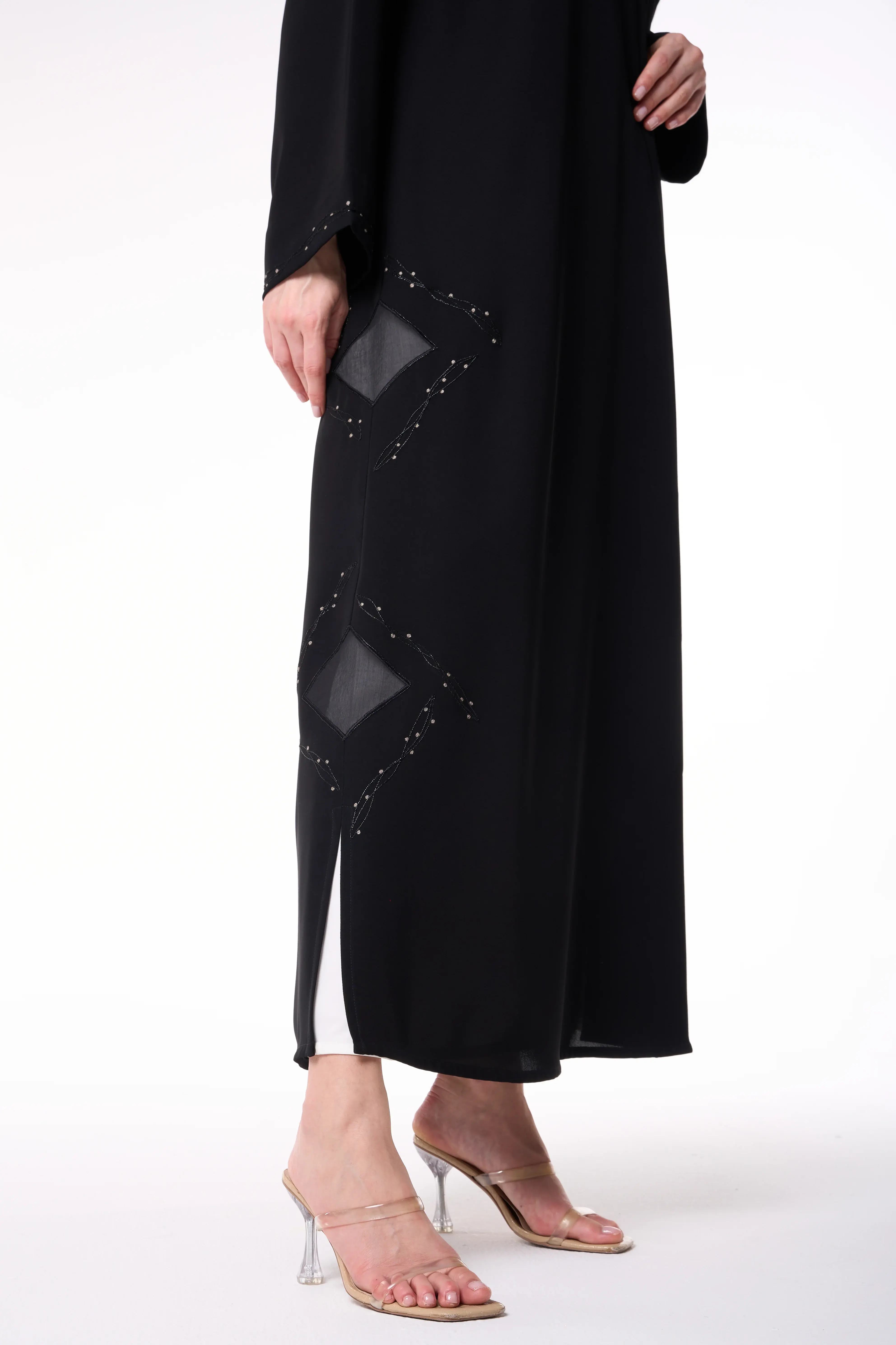 Black Farasha Crepe Abaya with Tatreez Embroidery