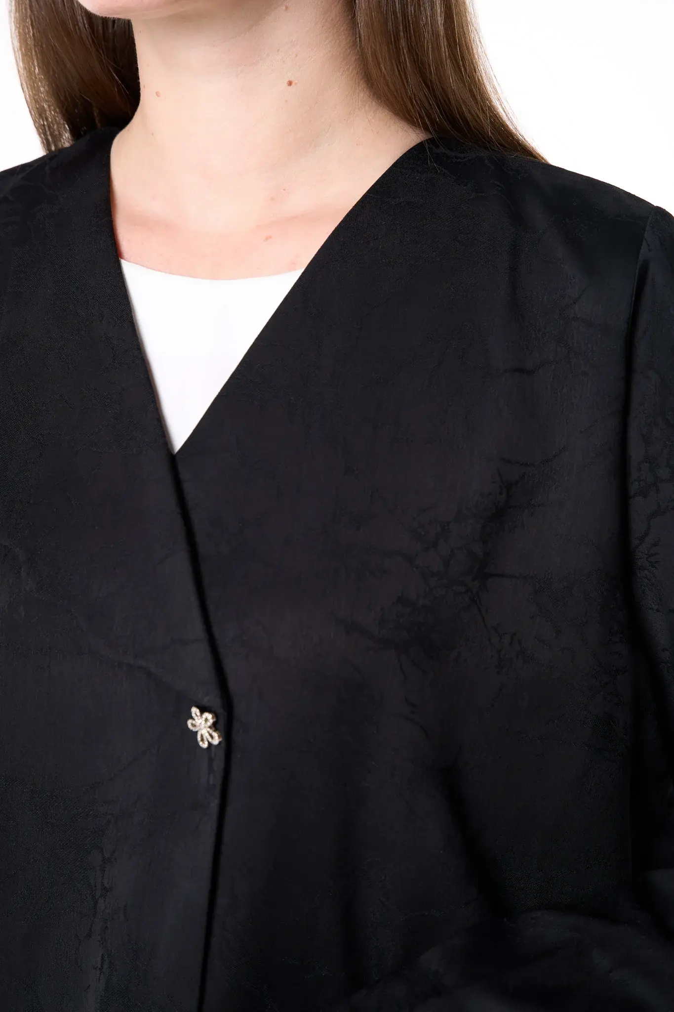 Black Jamaica Jacquard Abaya with V-Neck Collar